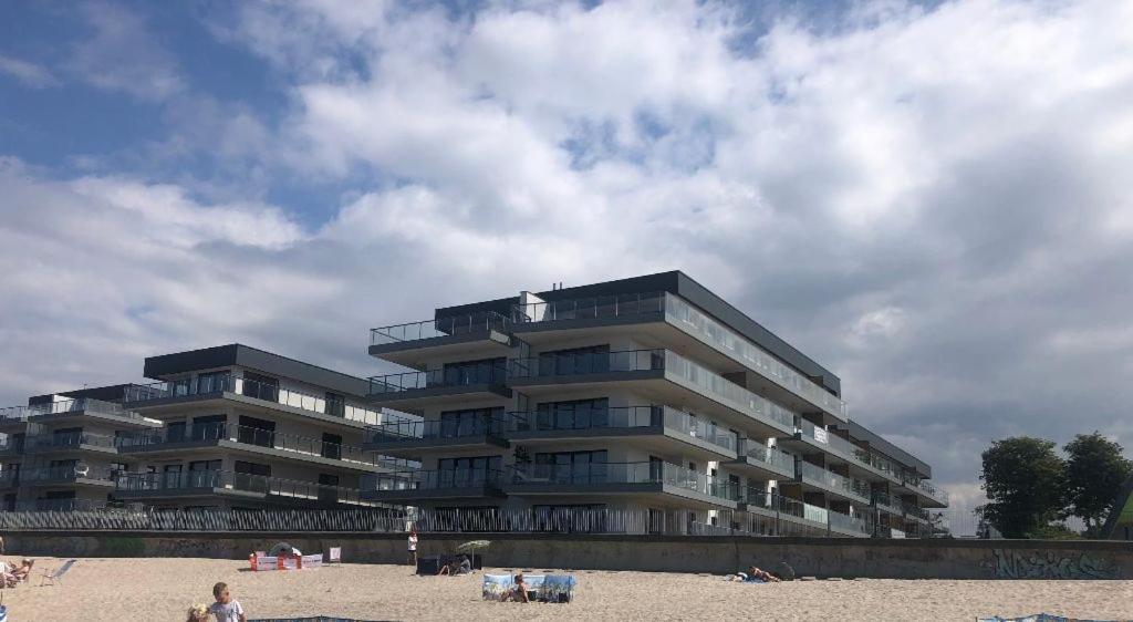 Apartamenty Morskie Gardenia 2 Dziwnow Exterior photo